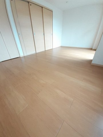 デパートメントアラキⅡの内装