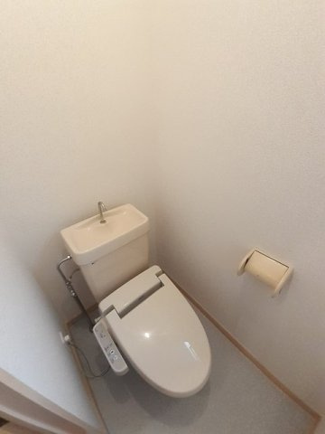 デパートメントアラキⅡのトイレ