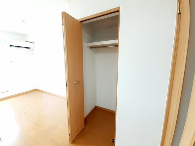 メゾン　ド　フランＢの収納