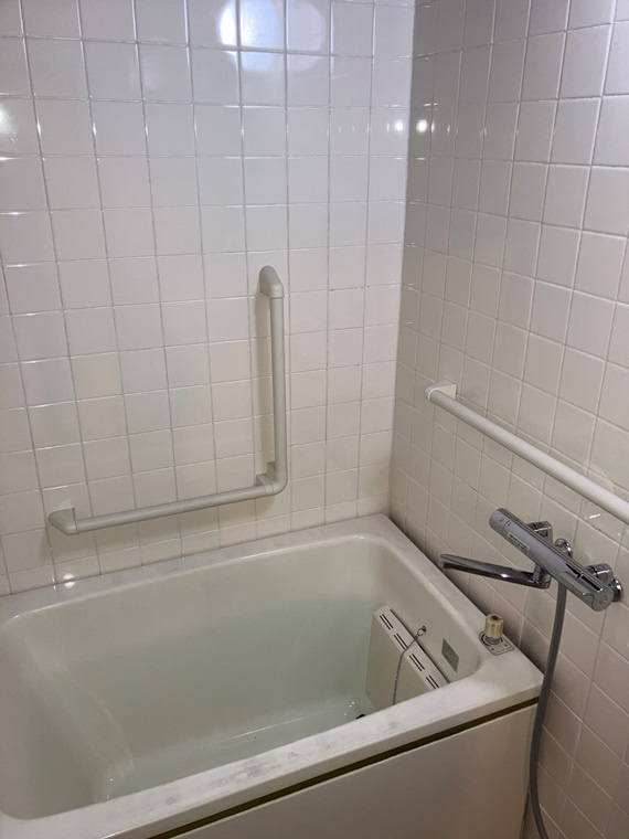 エステート上水本町６号棟の浴室