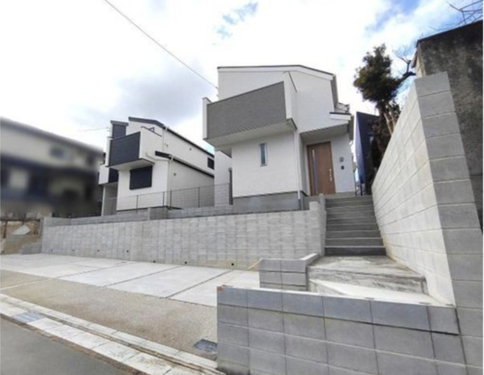 名古屋市天白区平針南２丁目新築戸建