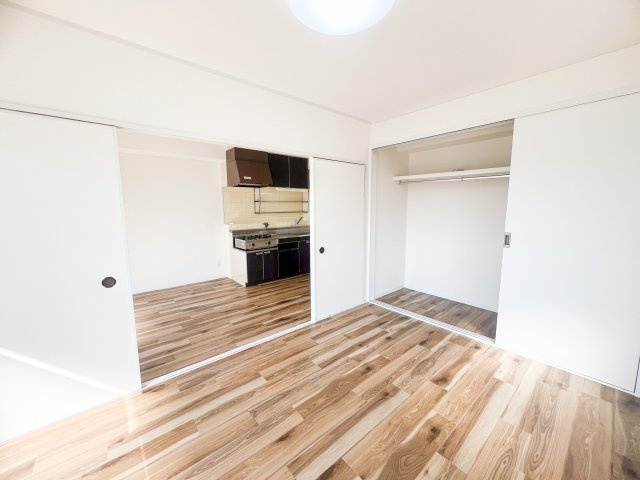 デイグラン長居公園の洋室