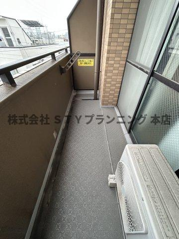 仲介手数料０円！STUDIO　SHIROGANEのバルコニー