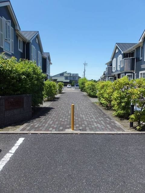 エステート・ヒルズ１番館　　刈谷市近郊の賃貸はクラスホームのエントランス