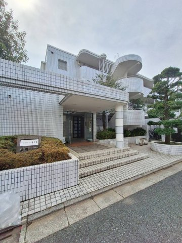 パールマンションオザキⅠのエントランス