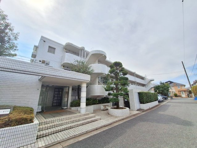 パールマンションオザキⅠの外観