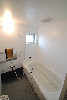 アルル　A棟の浴室