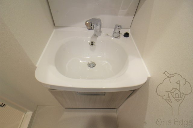 プレサンスOSAKA西中島リエゾンの洗面所