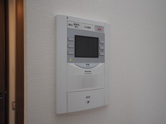 【セキュリティ】 | プレサンス難波フィールド | モニター付きインターホンです