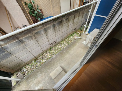 【バルコニー】 | 岡本ハイツ