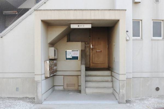 【エントランス】