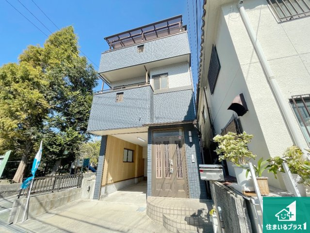 尼崎市金楽寺町　中古一戸建ての外観|周辺は落ち着いた街並みの住宅地！子育てがしやすい住環境です！気になることがありましたら、お気軽にお問い合わせください！