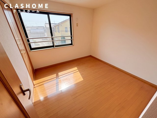 緑風マンション　　刈谷市近郊の賃貸はクラスホームの居間・リビング