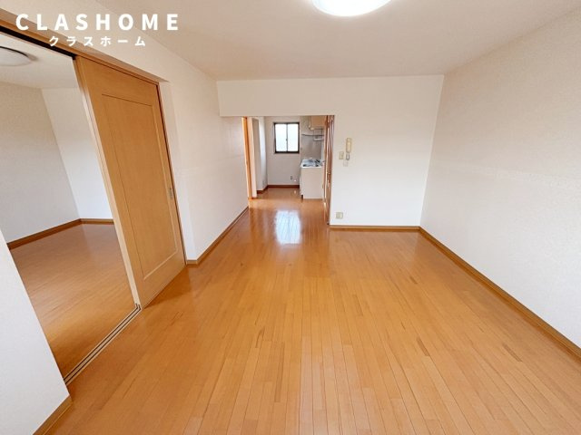 緑風マンション　　刈谷市近郊の賃貸はクラスホームの居間・リビング