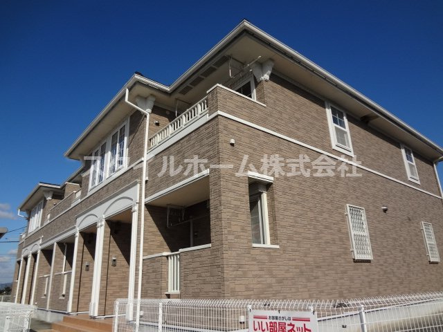 Ｒｉｖｅｒ　ｓｉｄｅ　Ｂｅｌｌの外観|きれいな外観です