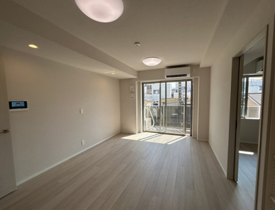 【居間・リビング】 | クラリティア横濱反町