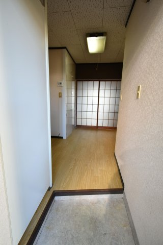 篠山ハイツの玄関|きれいな玄関です※別部屋の写真になります