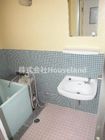 M2マンションの浴室