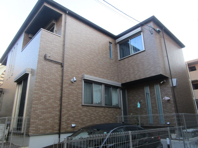 神戸市灘区曾和町１丁目の一棟アパートの外観