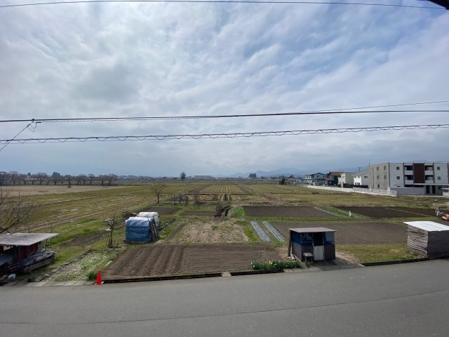 東村山郡山辺町大字山辺　中古住宅の展望|バルコニーからの眺めがとてもいいです。