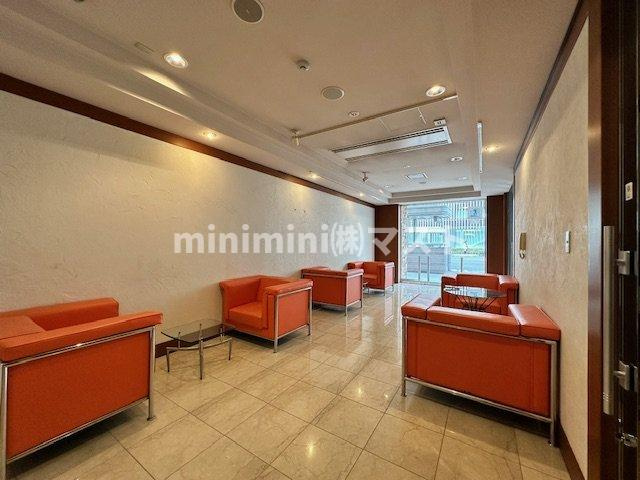 アーバネックス梅田東のロビー