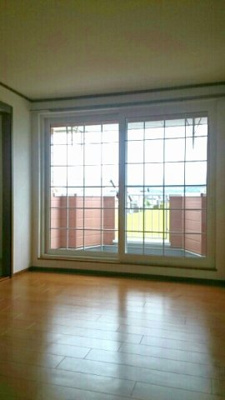 【居間・リビング】 | メゾニティ　川西Ｂ