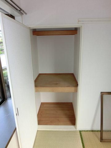 エステート中園の収納