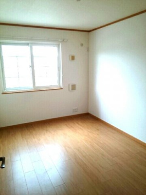 【寝室】 | メゾン・ポポラーレＡ