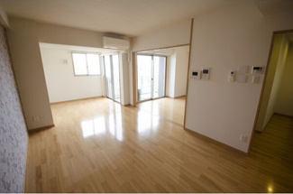 【居間・リビング】 | イーグルヘッド橦木