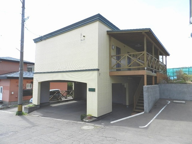 グリーンハイツの外観