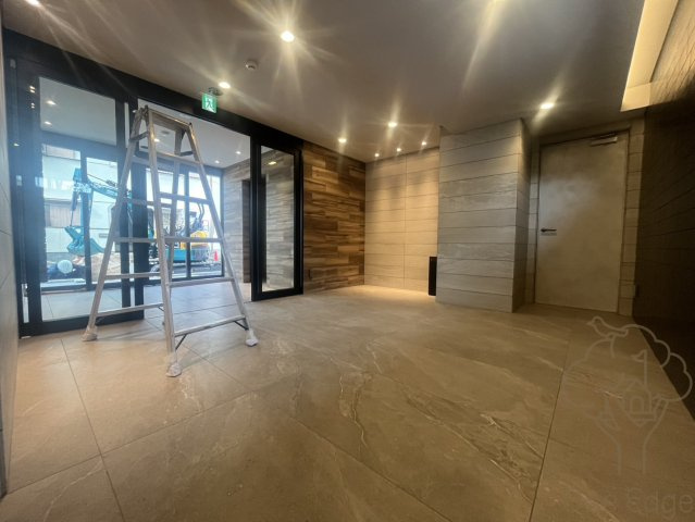 CRESTTAPP新大阪のロビー