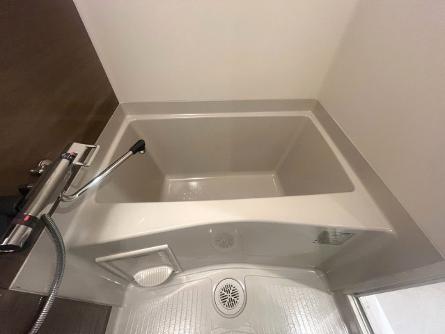 CRESTTAPP新大阪の浴室
