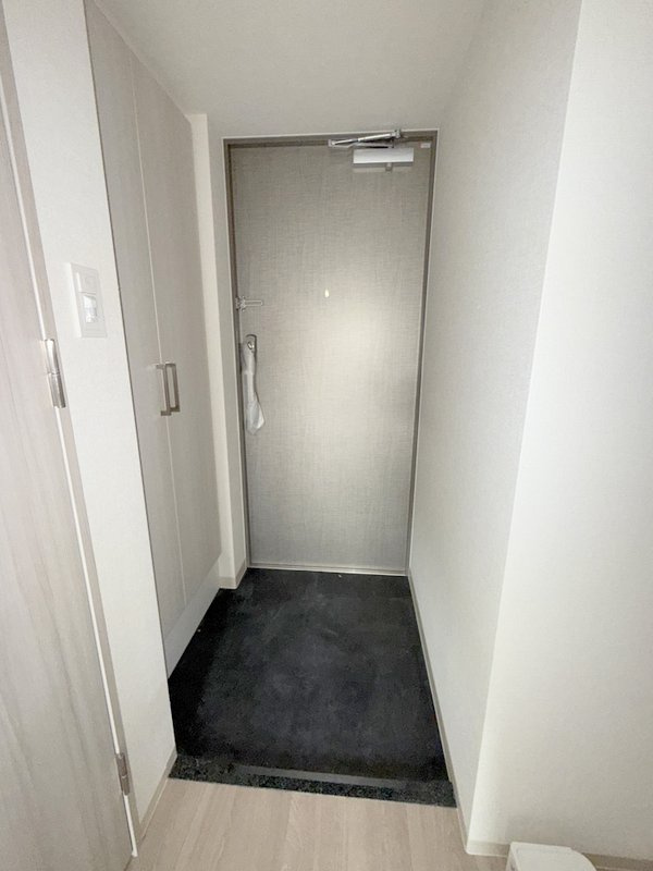 ファステート難波ヴィラント　仲介手数料無料の玄関