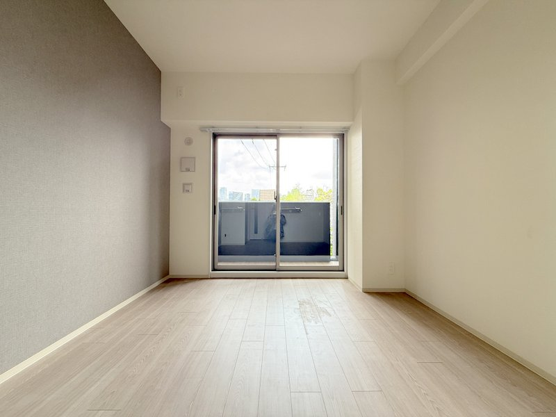 ファステート難波ヴィラント　仲介手数料無料の居間・リビング