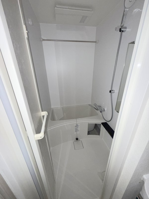 ファステート難波ヴィラント　仲介手数料無料の浴室