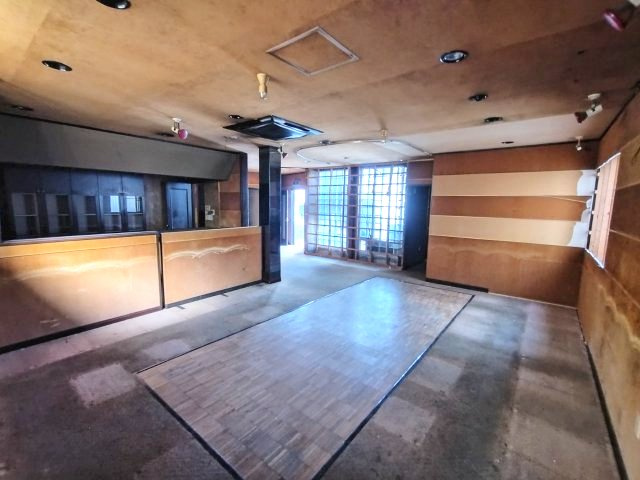 加藤様新富貸店舗の内装