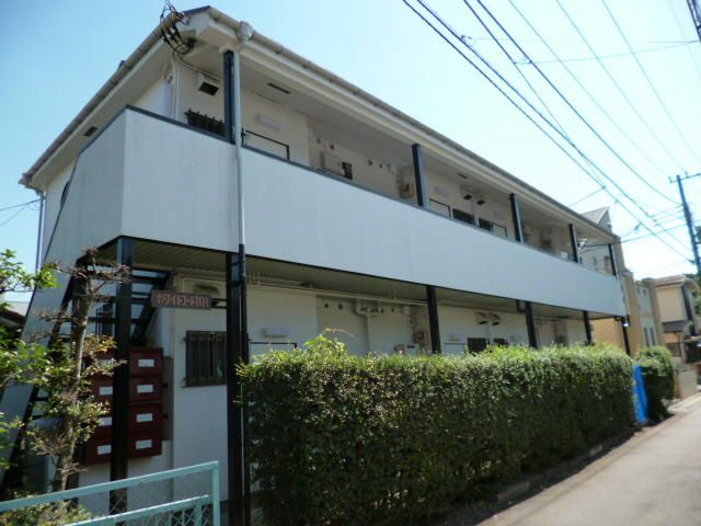 ホワイトコート１０１の外観