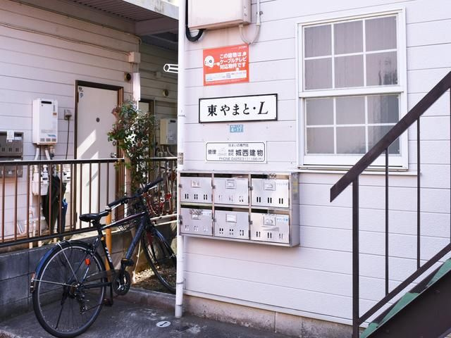 東やまと・Ｌのエントランス