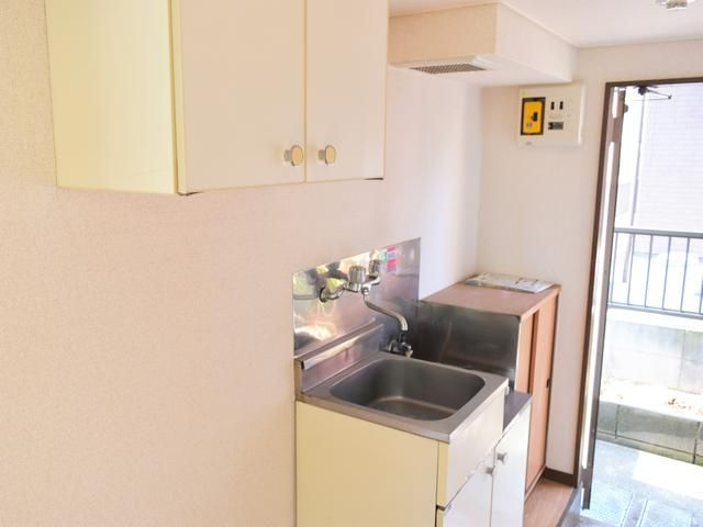 東やまと・Ｌのキッチン