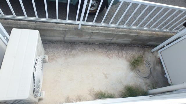 ラビアン栄町のバルコニー