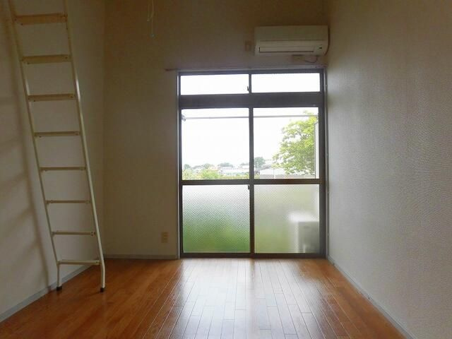 プリメーラの洋室