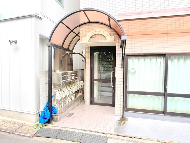 サンライズ７のエントランス
