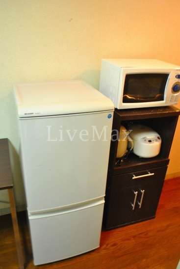 冷蔵庫、電子レンジ、ポット付 