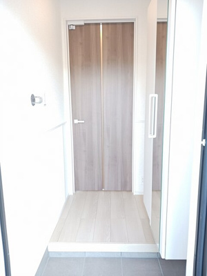 【玄関】 | マートル南足柄