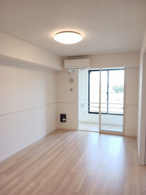 【居間・リビング】 | マートル南足柄