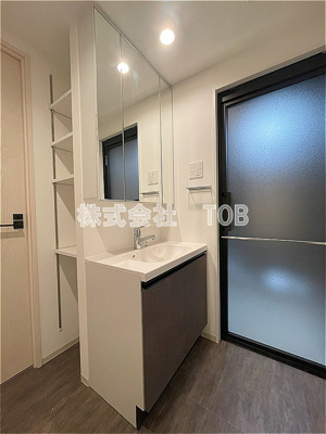 【独立洗面台】 | XEBEC八幡山-ジーベック八幡山- | 3面鏡シャンプードレッサー