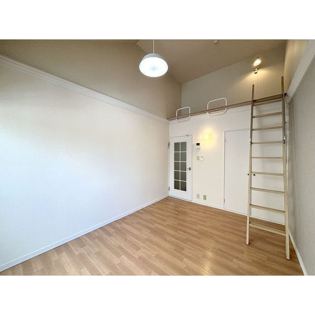 VIVIT乾徳の居間・リビング