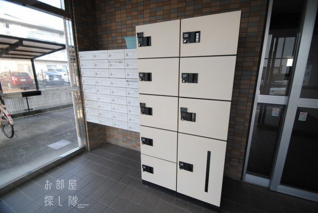 クラウンVのその他共用部分|同物件、別部屋写真