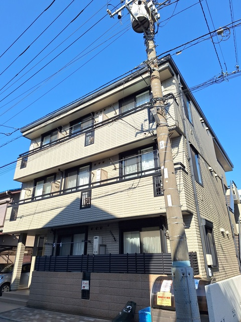 メゾンリブエールの外観