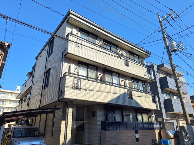 メゾンリブエールの外観